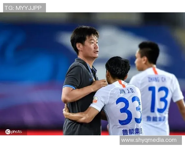 回顾99赛季鲁能与武汉的经典对决与历史意义分析